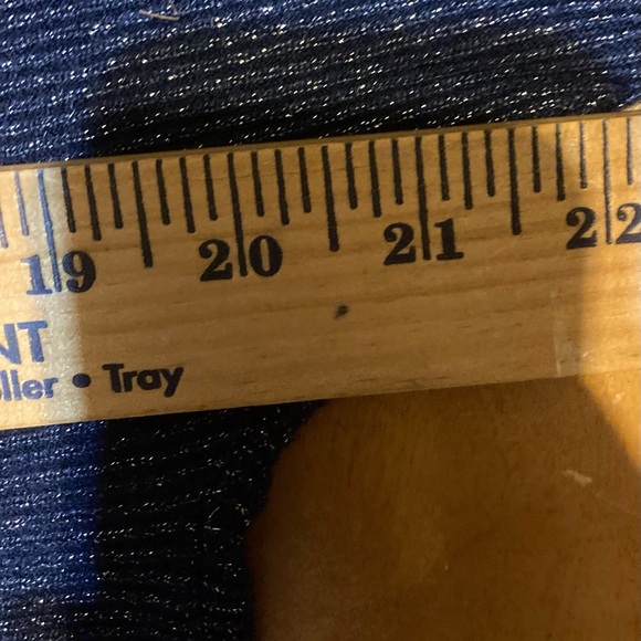 NWOT Ladies L Vila Milano Glittery Sweater - Picture 9 of 15